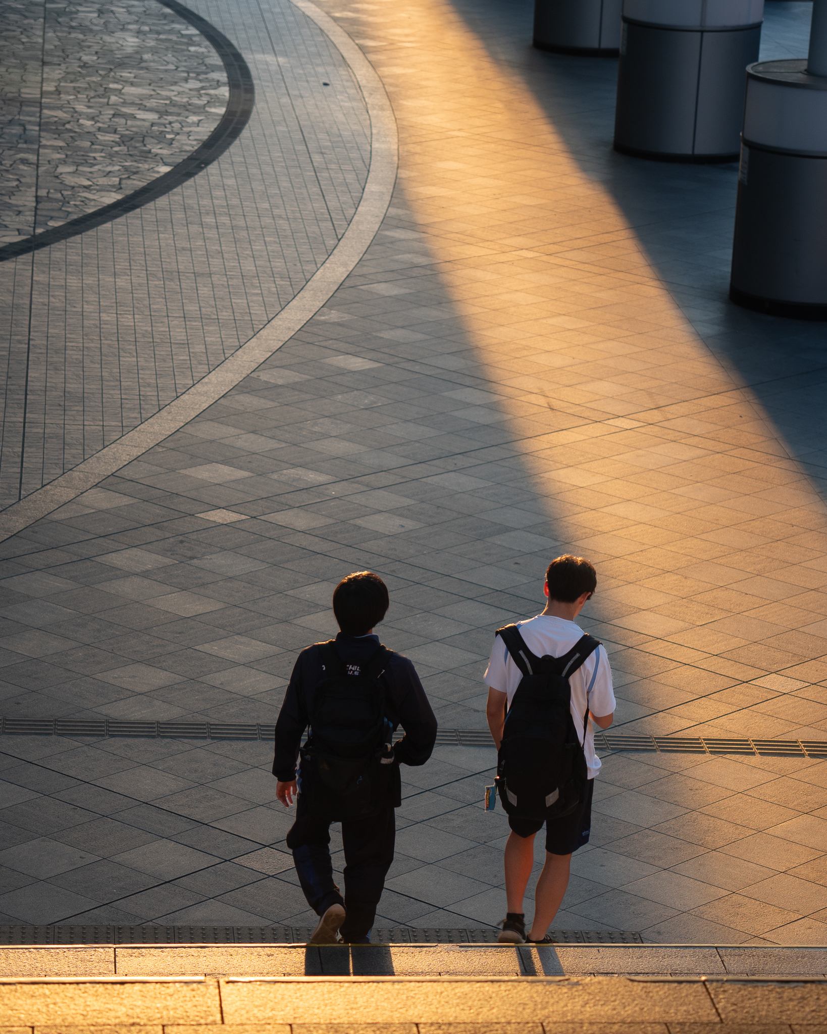 Candid street photograph, frame 1 of 14